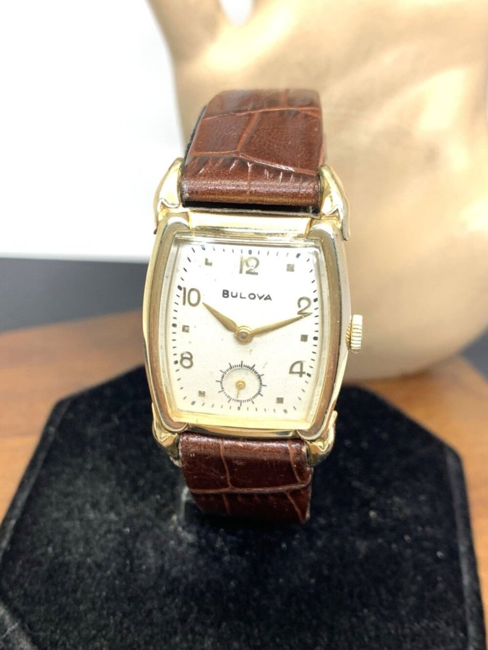 Bulova Watch Vintage 1953 Manual Wind 10BT Brown Leather Strap Tank 25mm